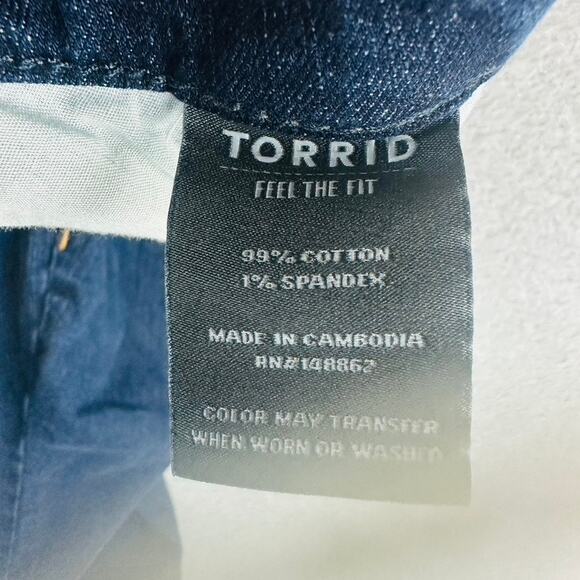 Torrid Womans Sz 20S Short Plus Slim Boot Stretch Jeans Blue Denim Pockets - Picture 8 of 8